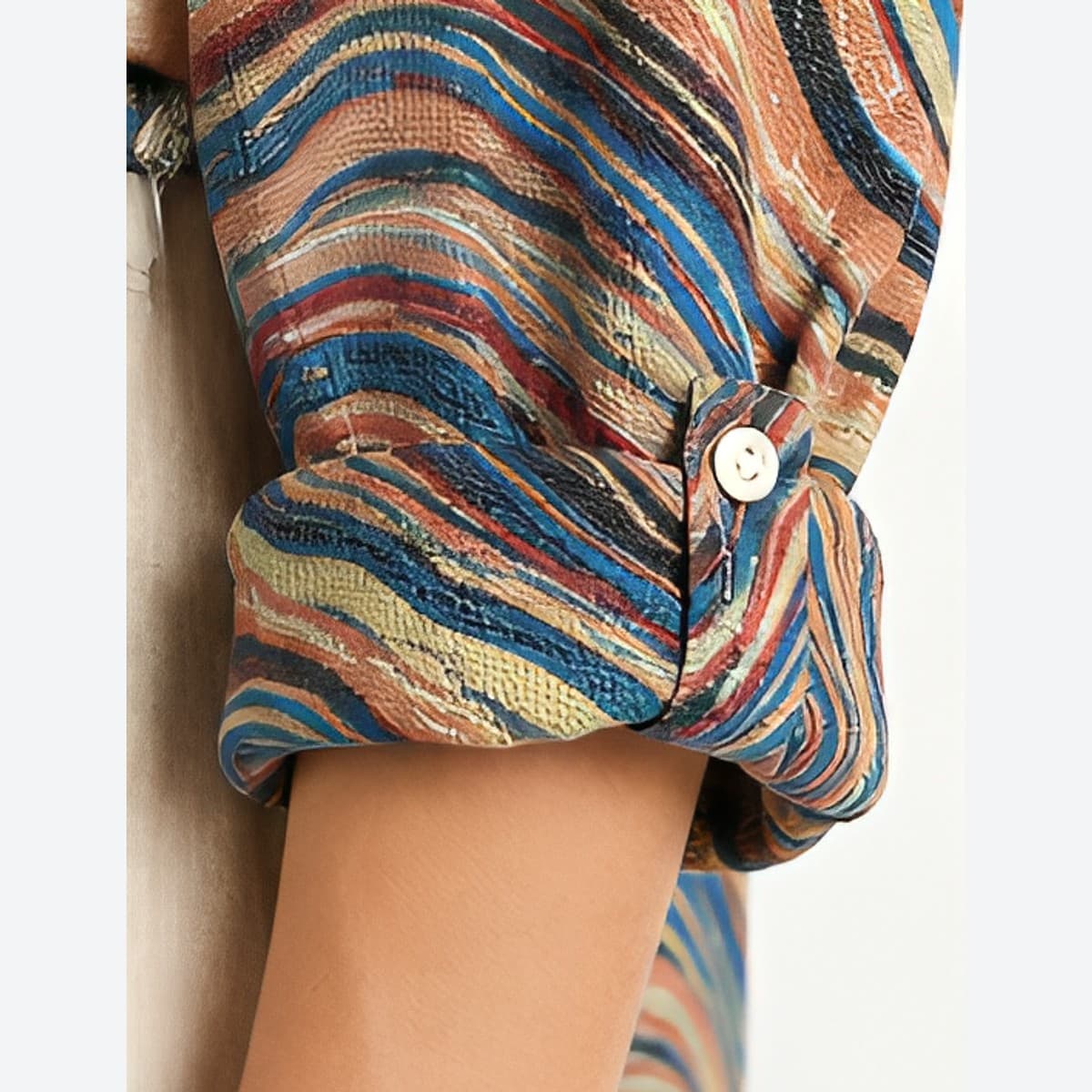 sleeve detail