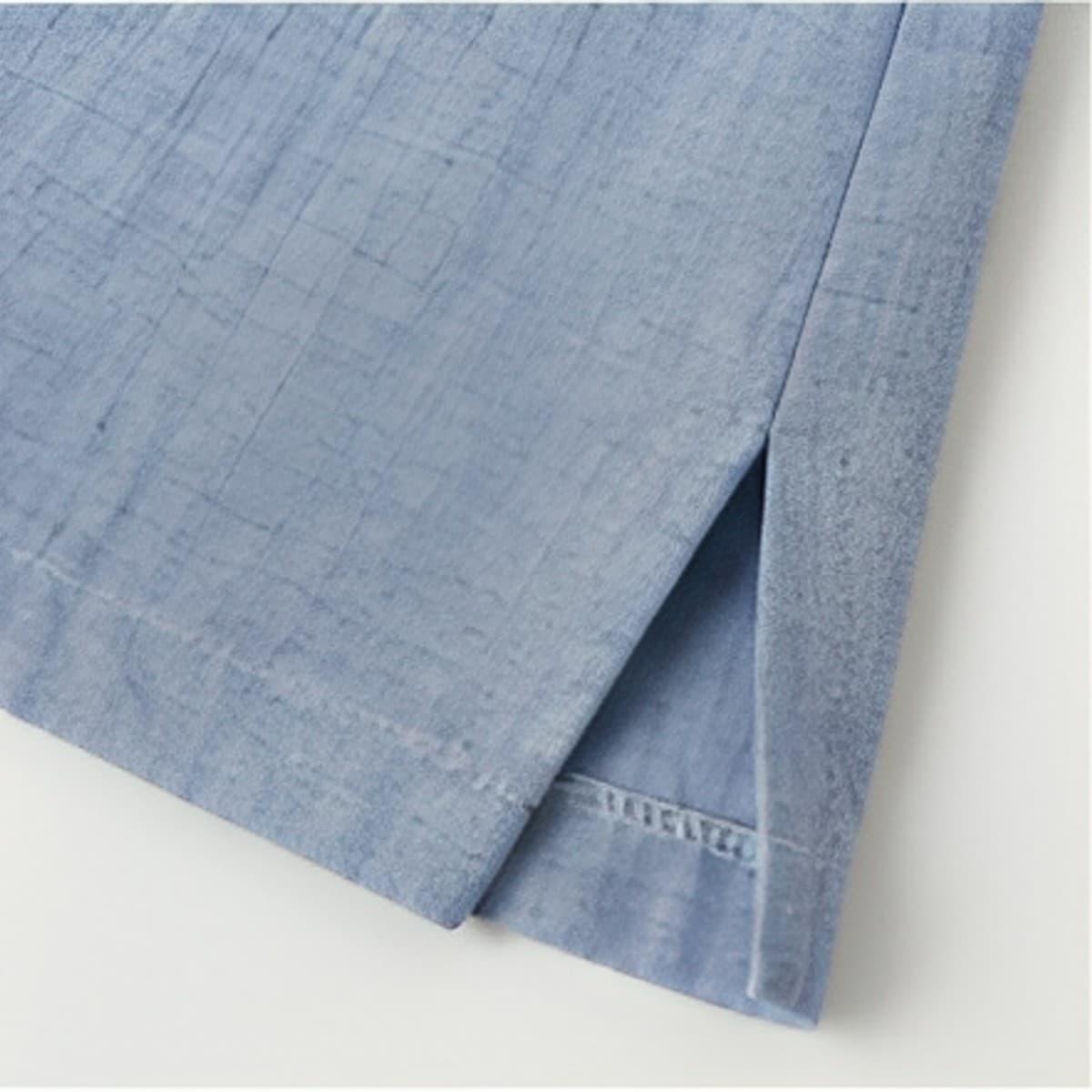 side slit detail